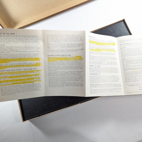 1977 Tournament Master Backgammon set, vintage tabletop board game - Picture 8 of 11